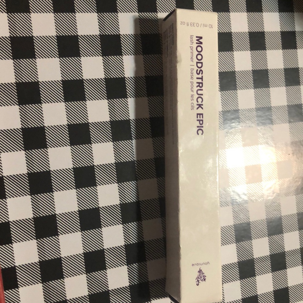 Brand new younique Moonstruck epic lash primer